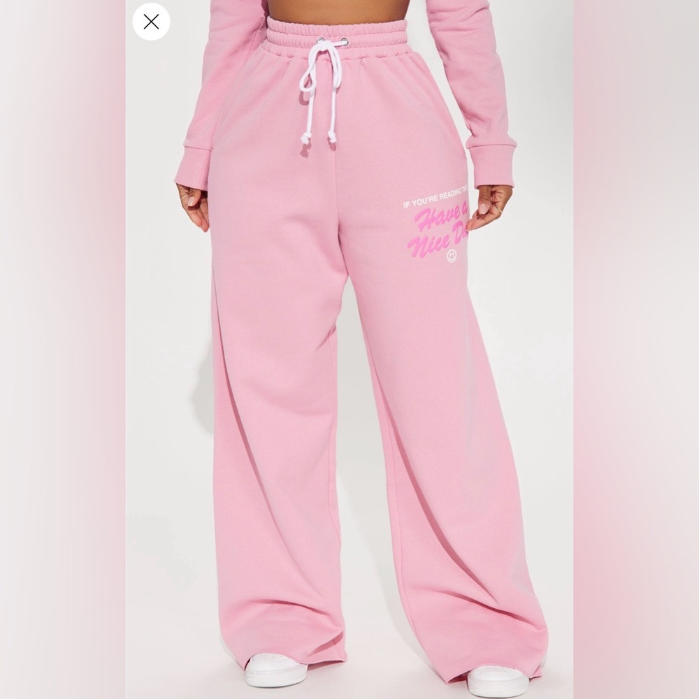 Fashion Nova Pink Wide Leg Sweatpants